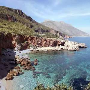 https://a-mare-appartamenti.sicilyhotelsitaly.net